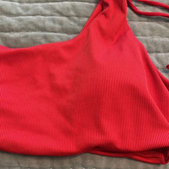 SHEIN NEW RED RIBBED BIKINI SIZE LARGE - Picture 2 of 3